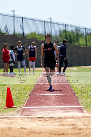 TrackDist083