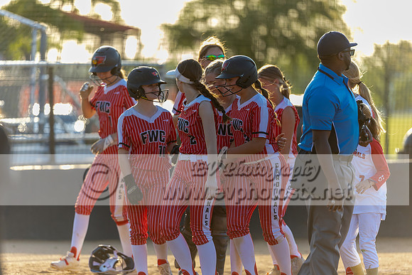 softballsenior0210