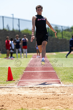TrackDist097