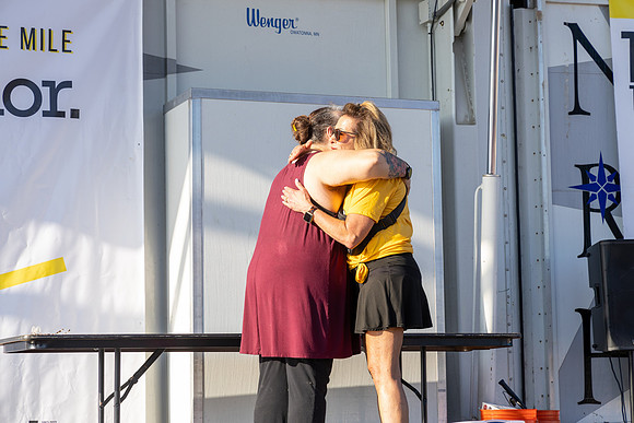 24HC157